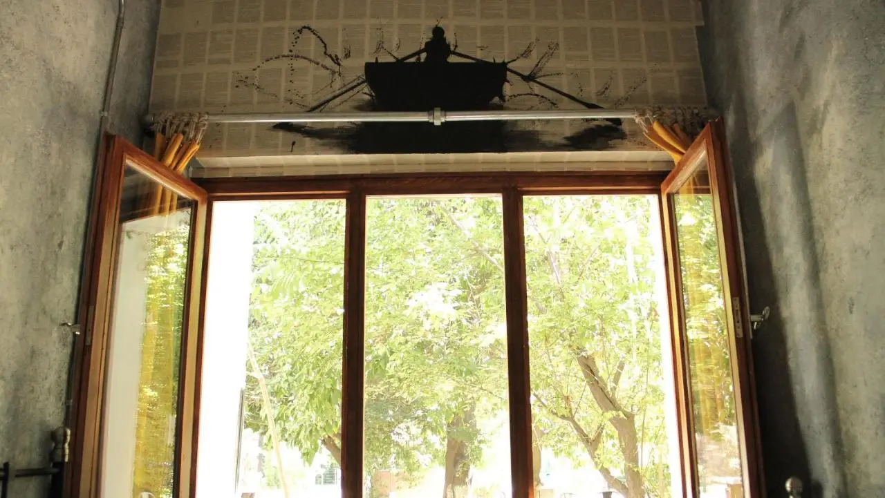 Role Street Hostel