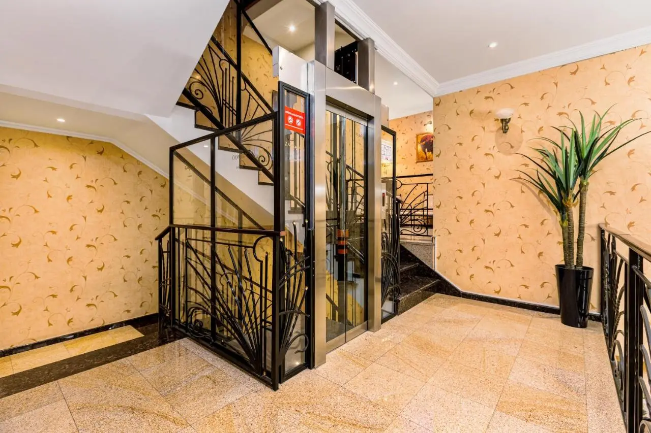 Sharden Hotel