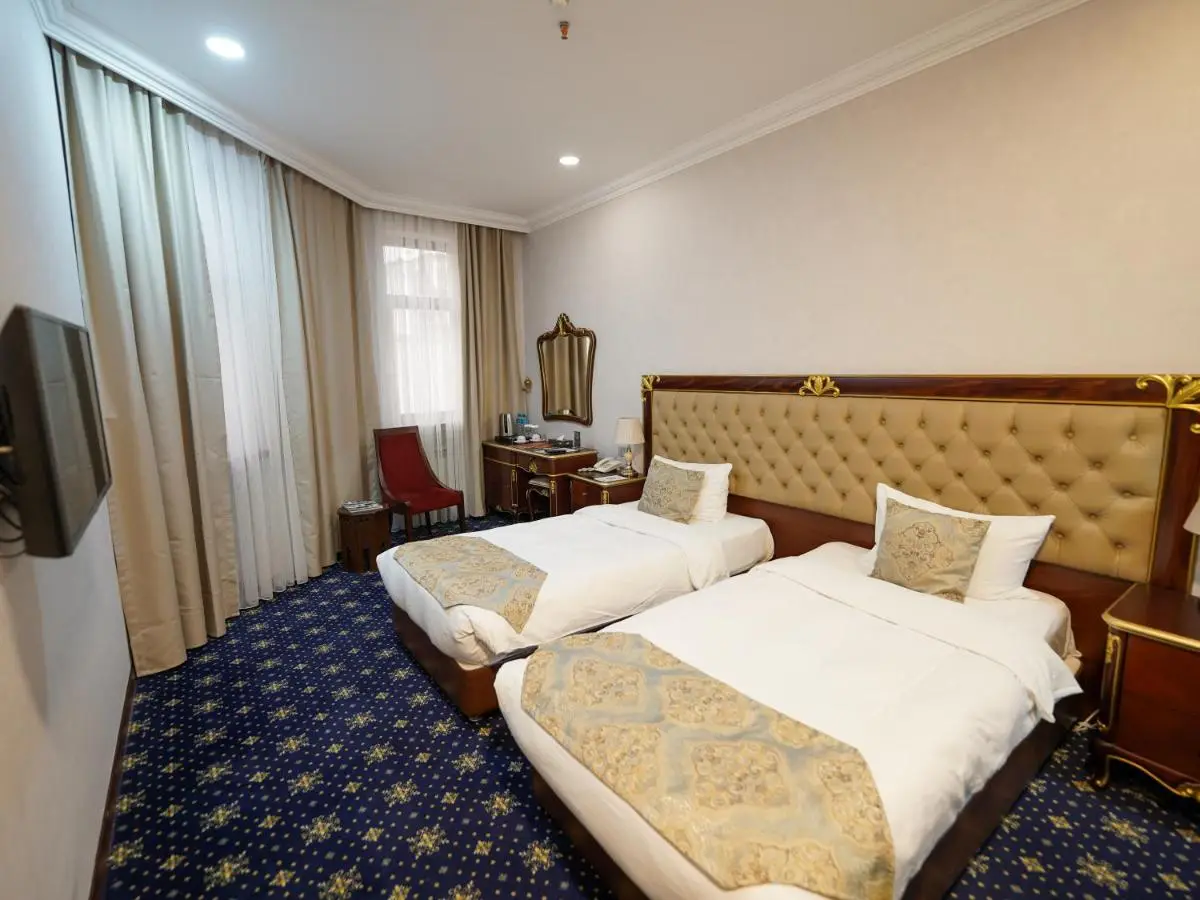 Shah Palace Luxury Museum Hotel
