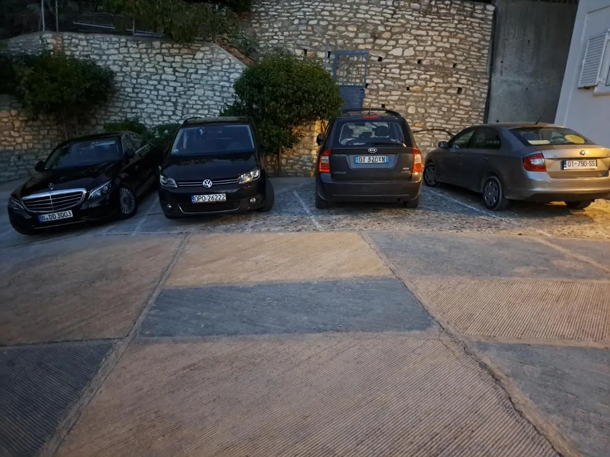 Apartments Vila Emiliano