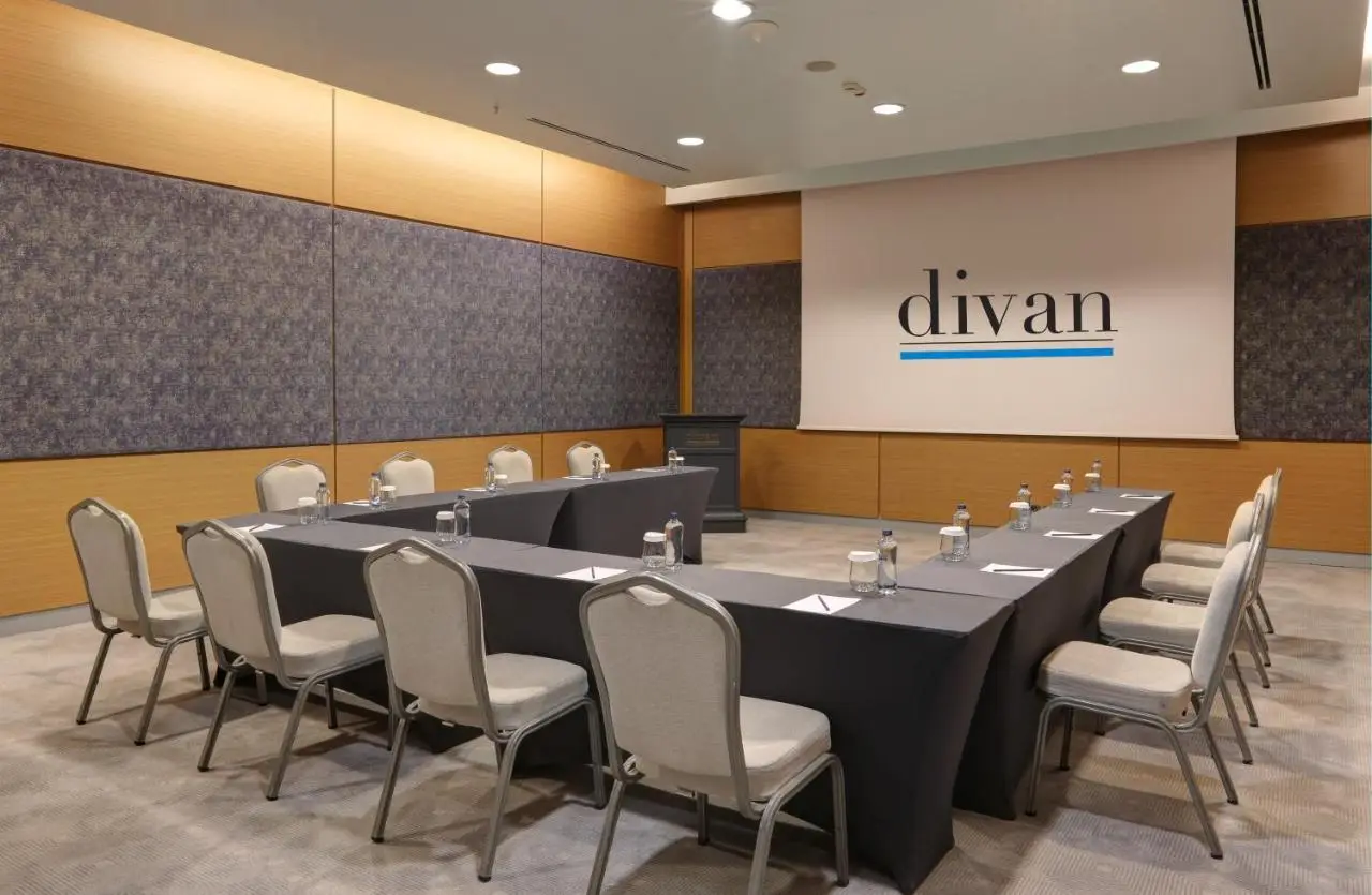 Divan Corlu