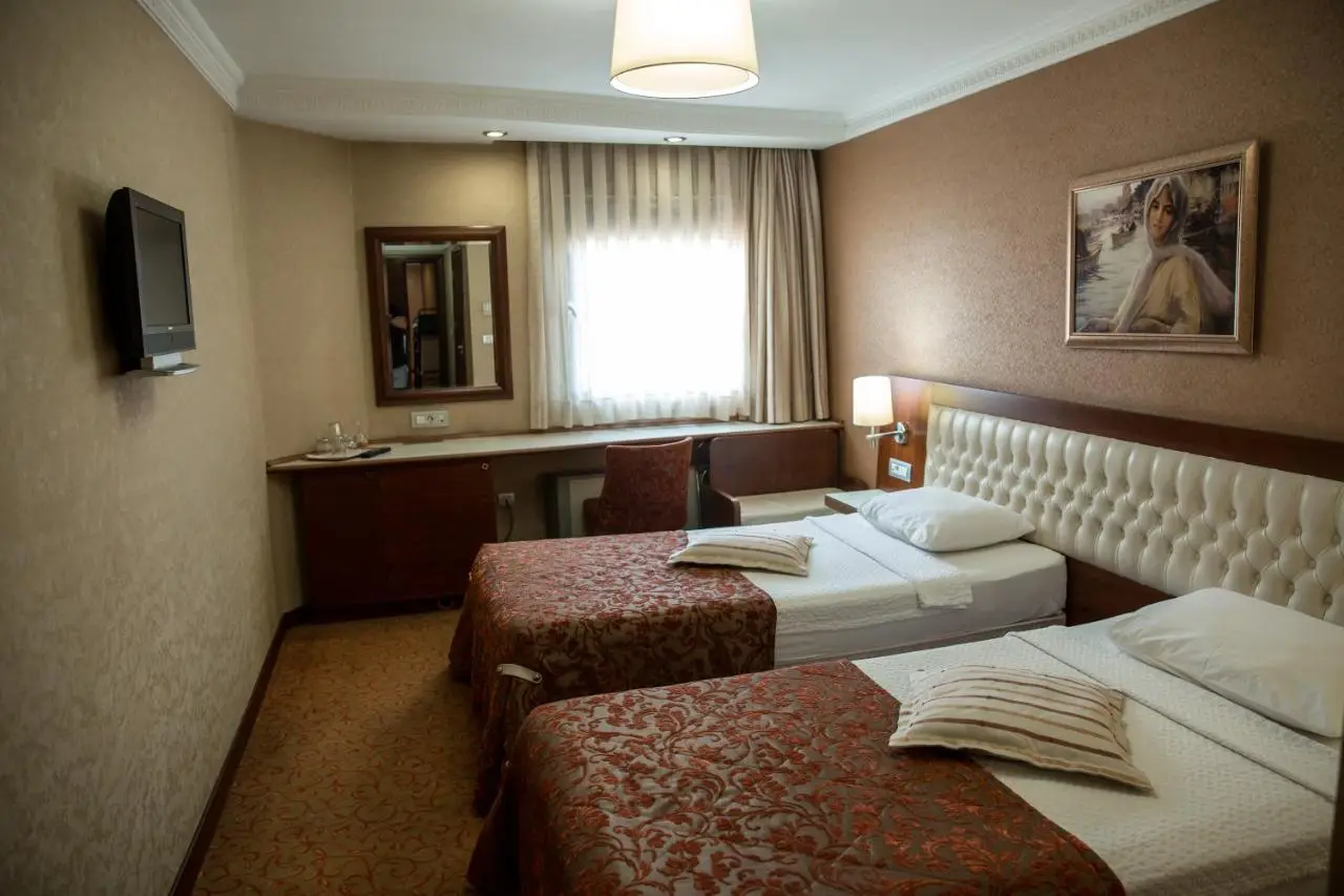 Yuksel Hotel