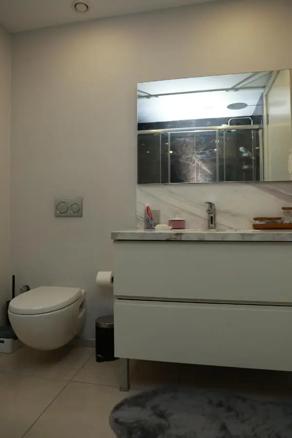 Deluxe 2BR Apartment Balcony 420