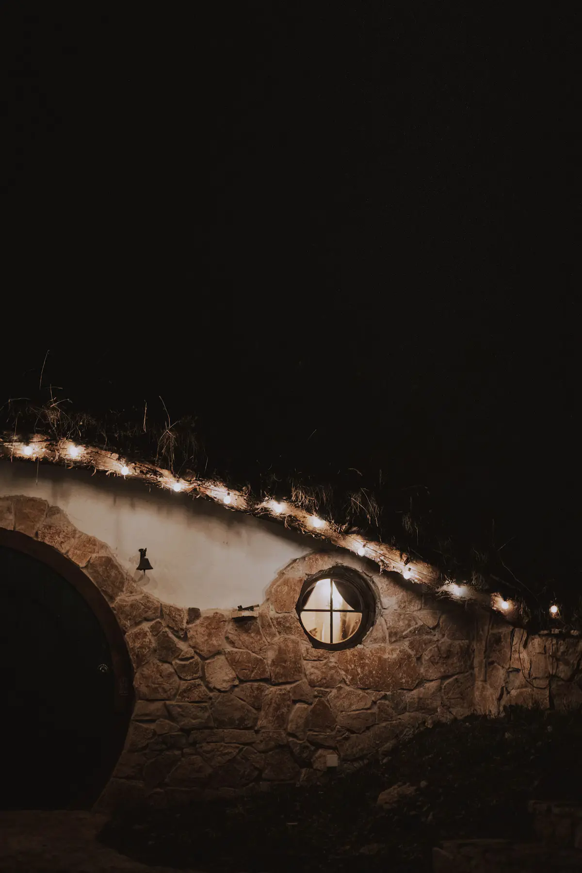 Hobbit House Mostar – Magical Underground Stay