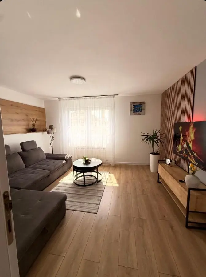 Apartment Mey