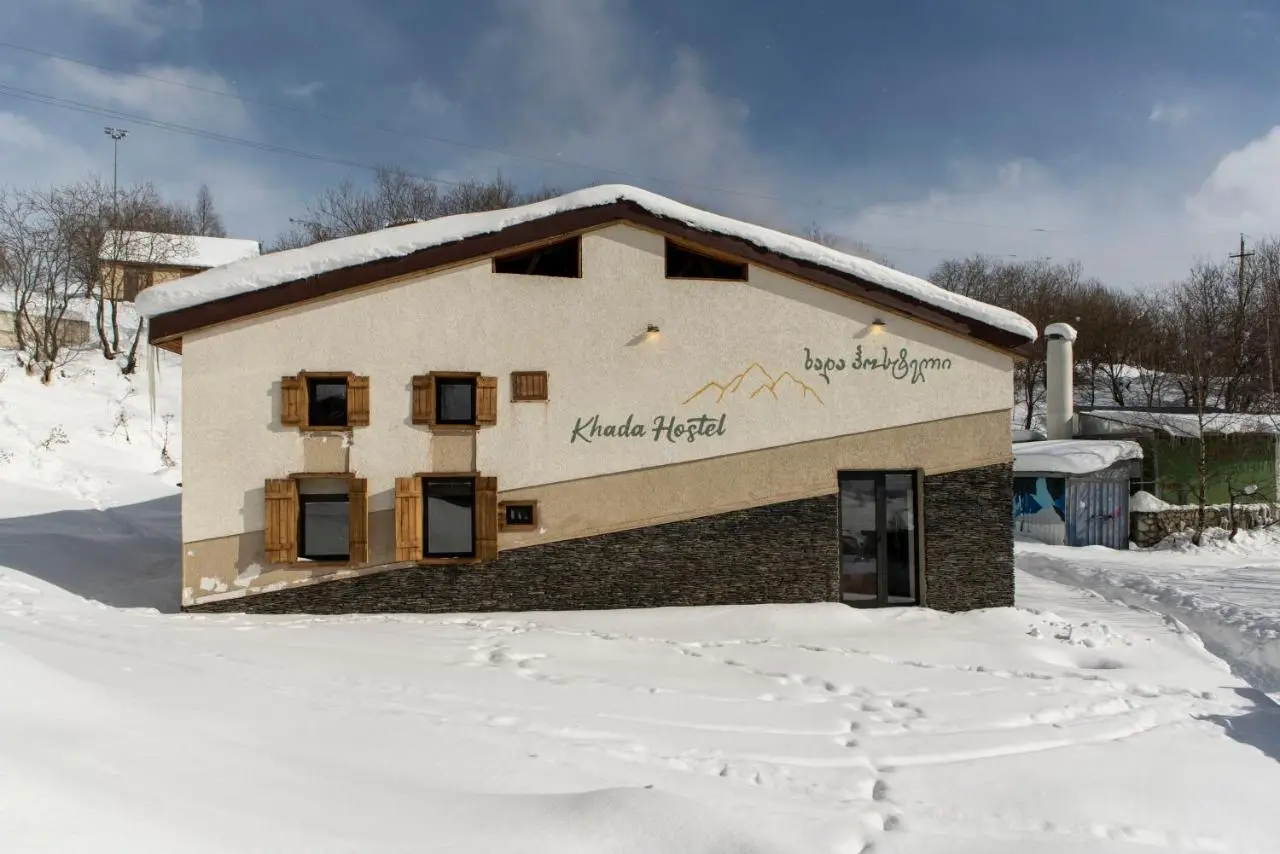 Khada Hostel