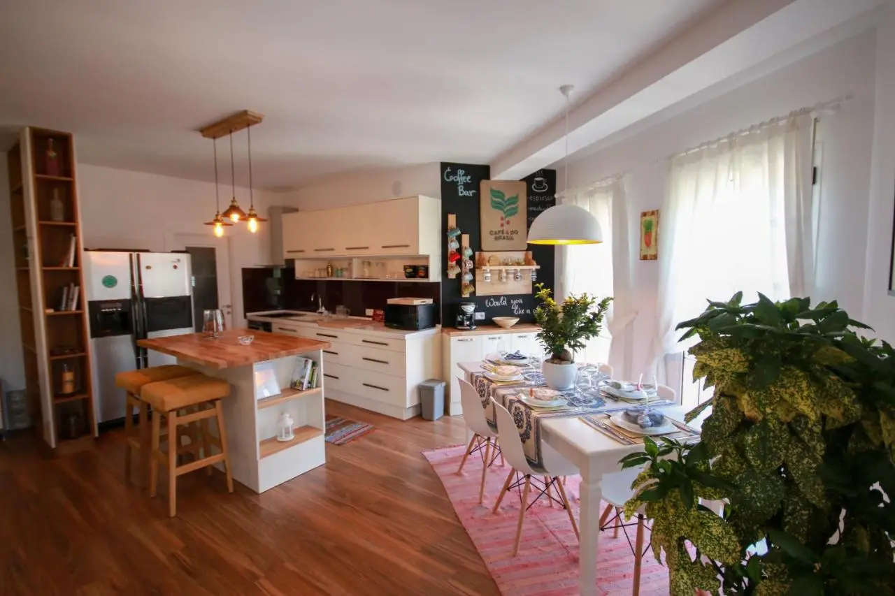 City Centre Apartment 1
