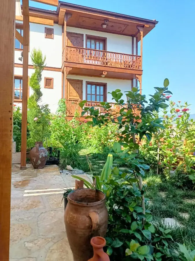 Manzara Konak