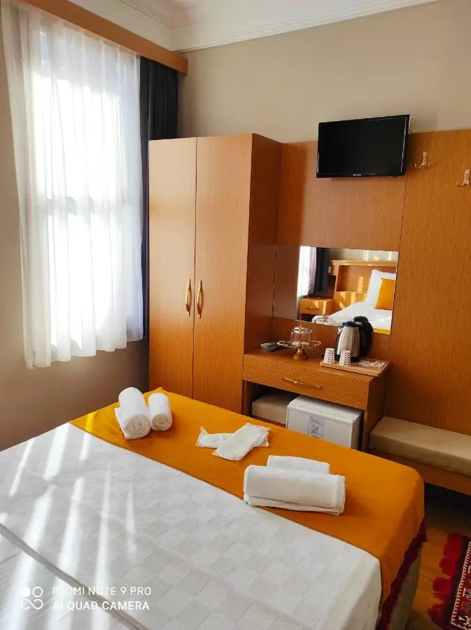 Lebon Hotel-Special Class