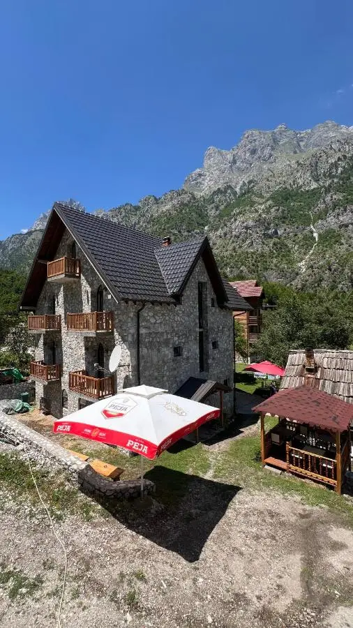 Stonehouse villa