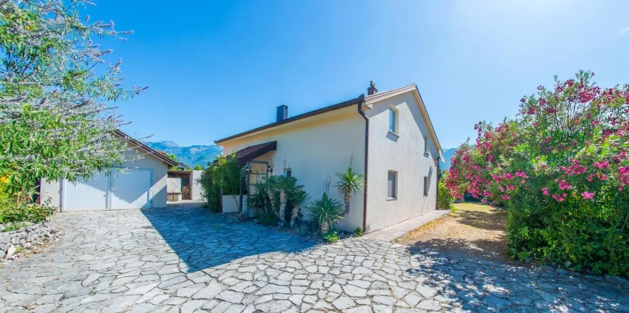 Villa Laura