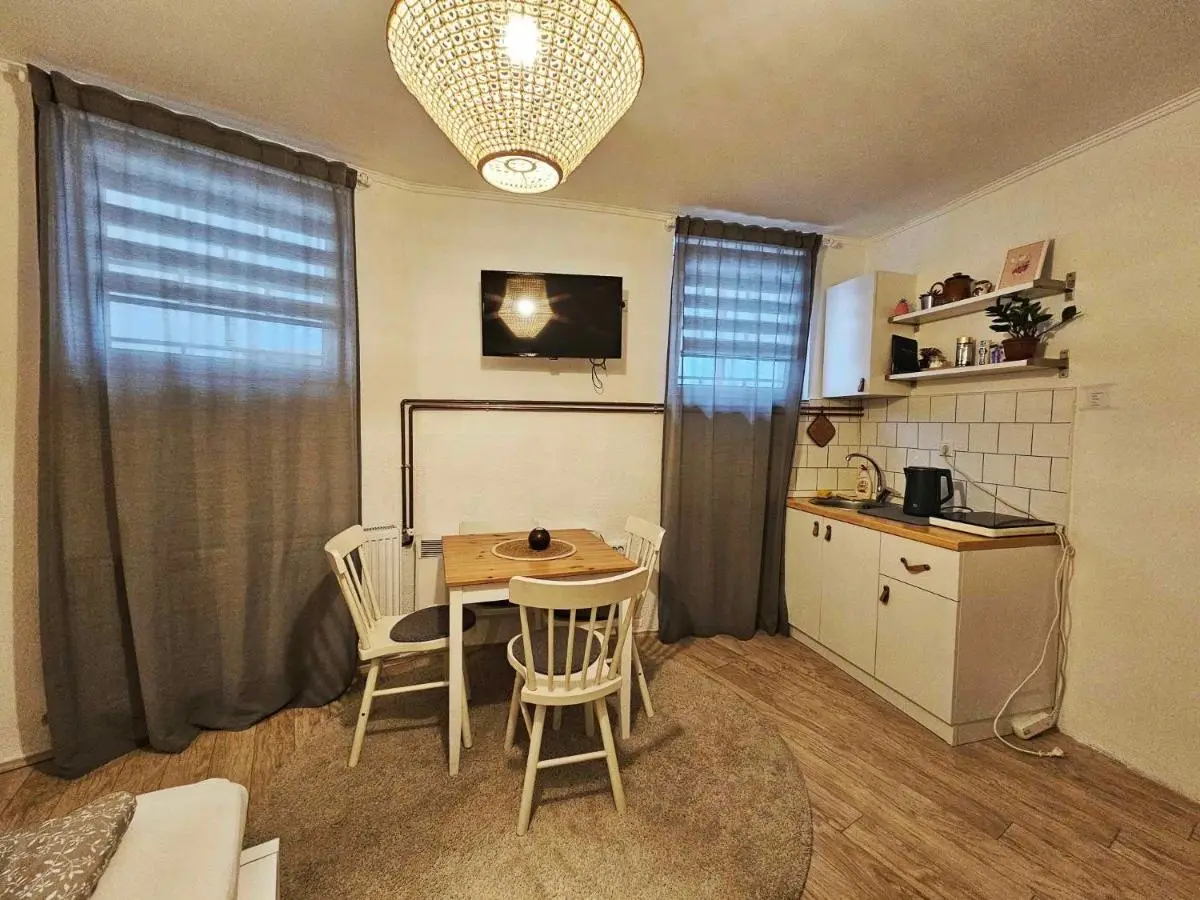 Studio Apartments Siesta