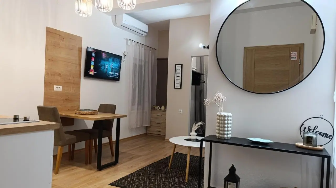 Apartment Mana