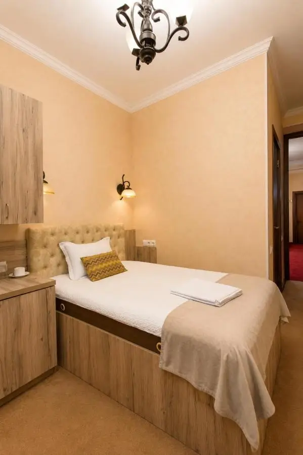 Hotel Imperial House