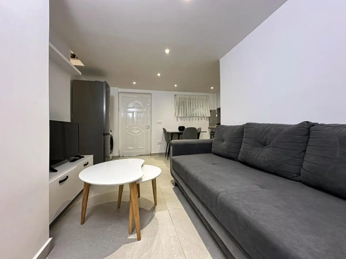 Home Select Tirana 2