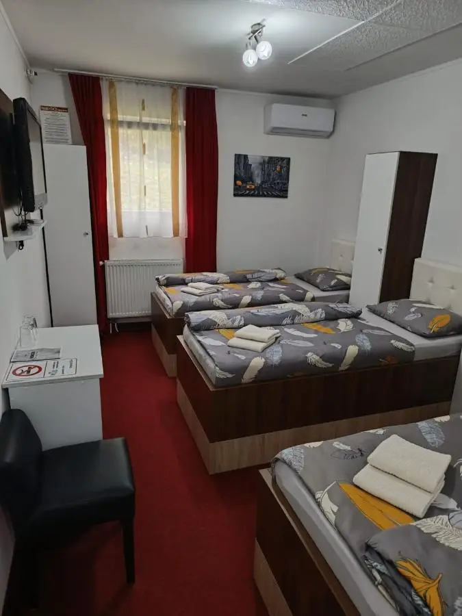 Motel Dreams