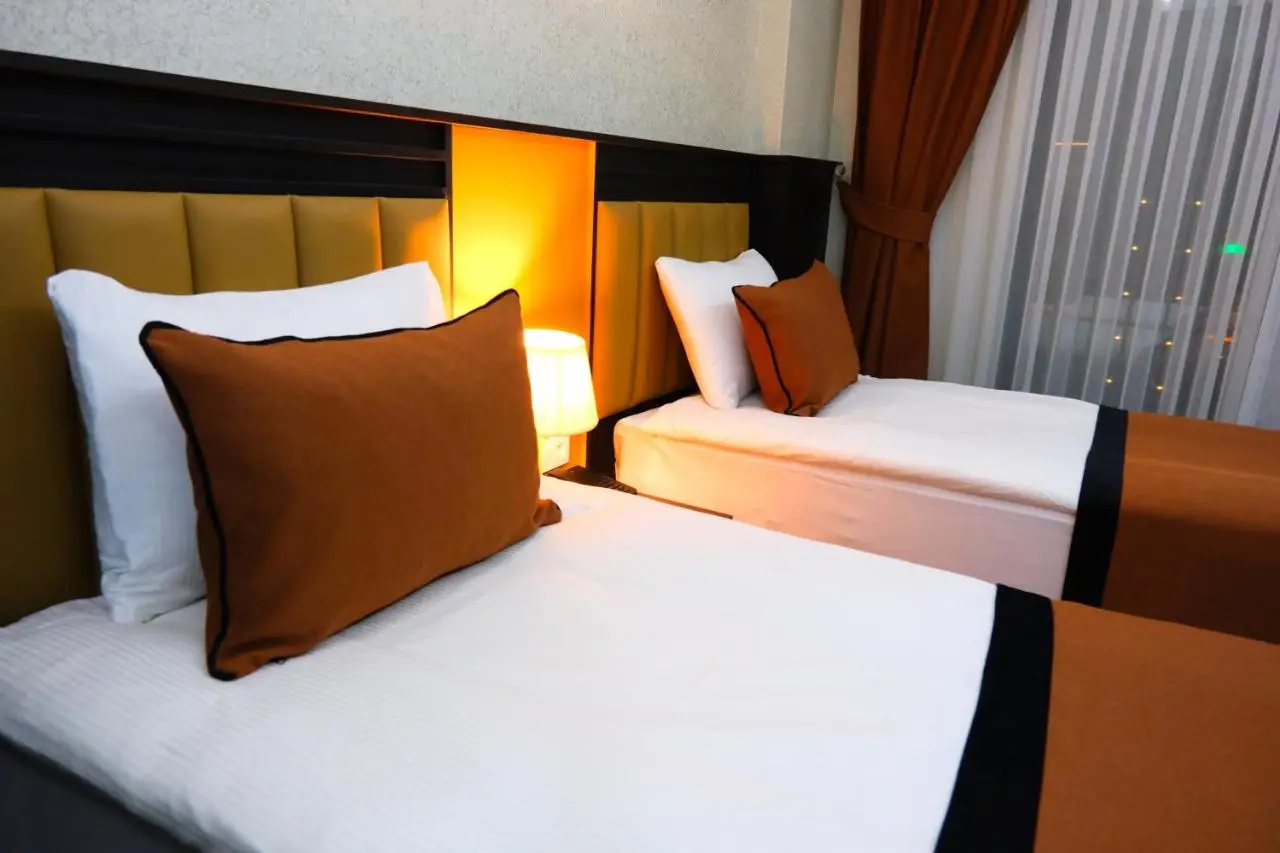 Dimen Hotel