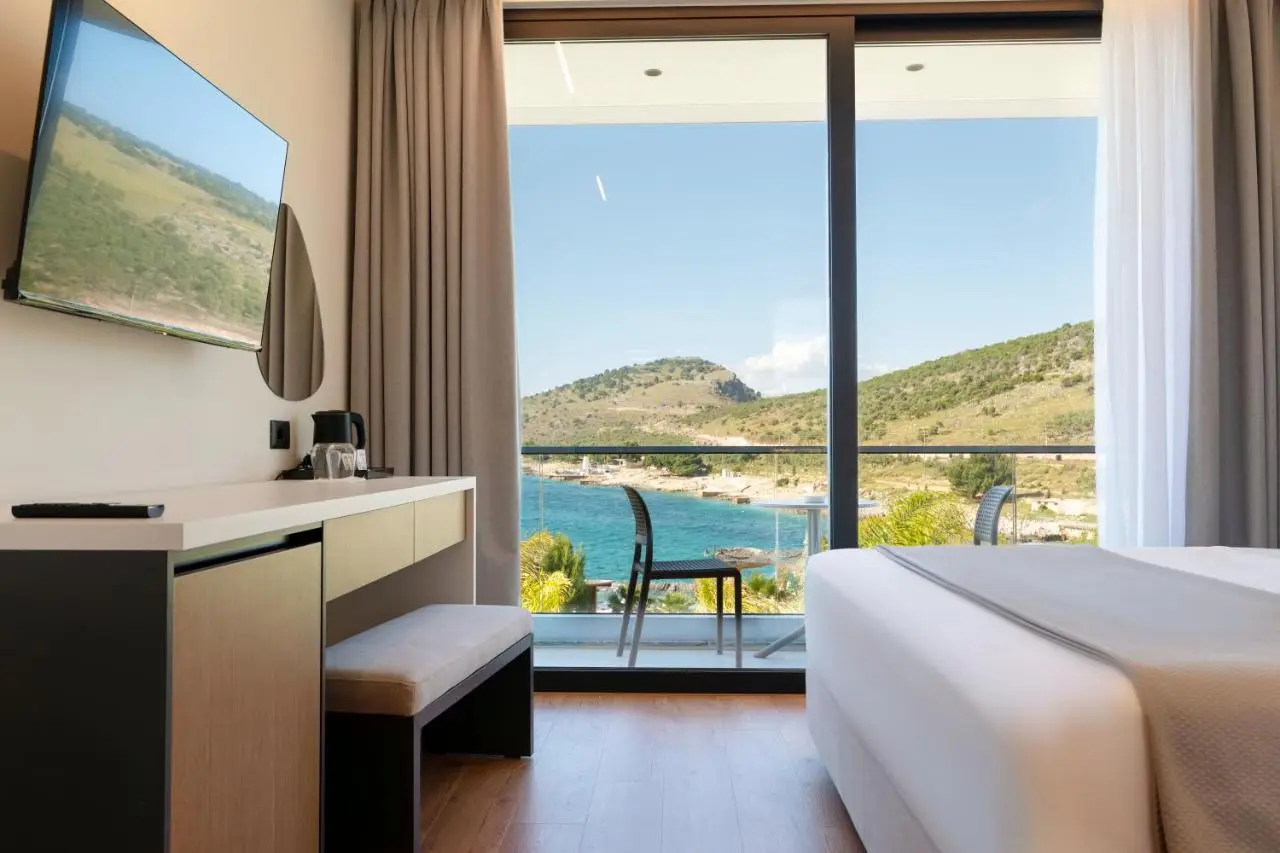 Euro Hotel