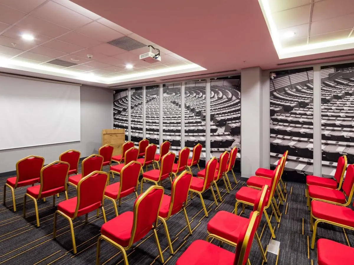 Ibis Istanbul West