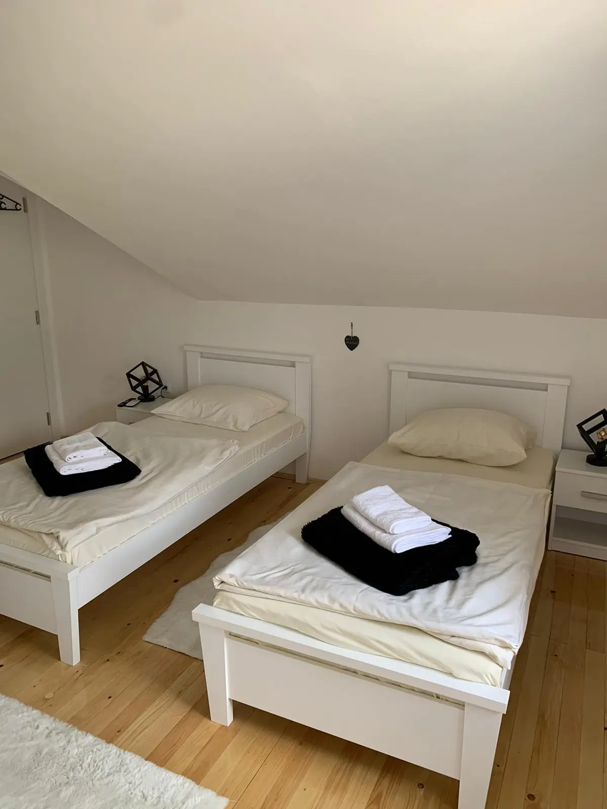 Sobe Zizi: Double Room with Garden View & Balcony