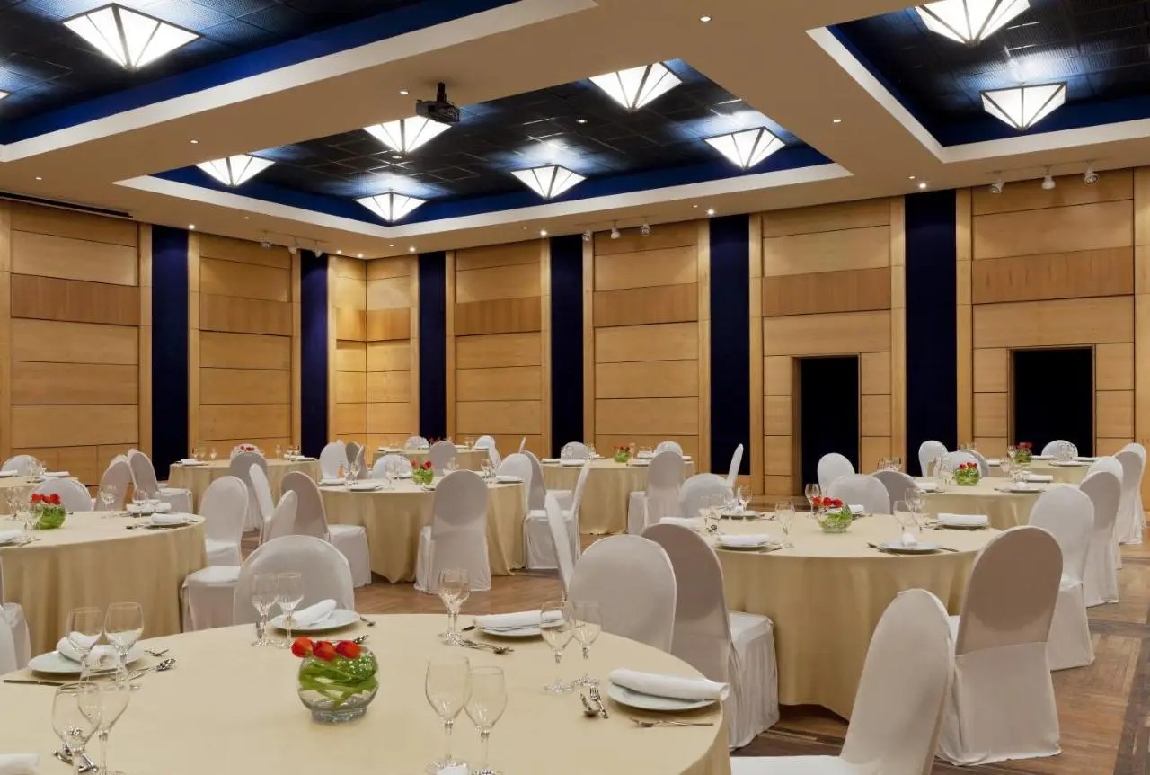 Mak Albania Hotel