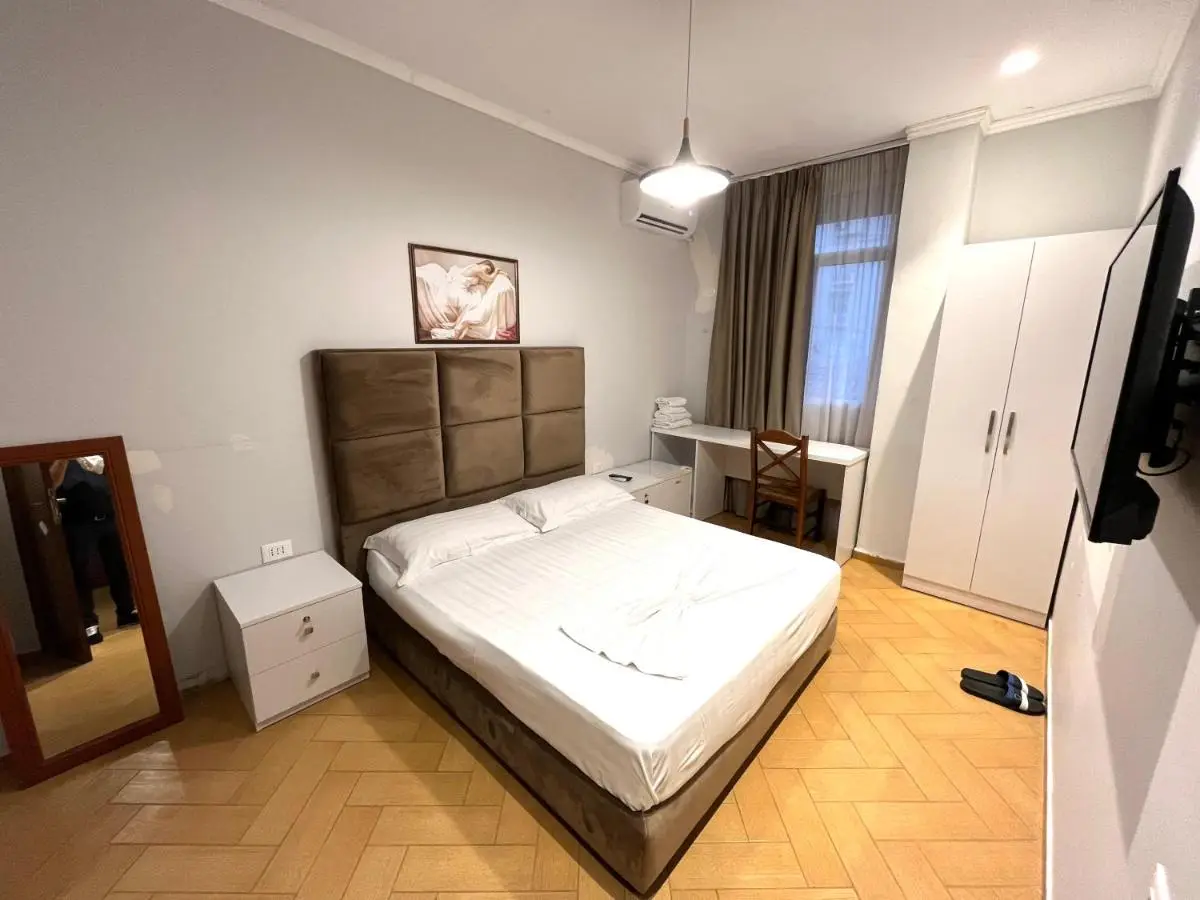 HOTEL NOBEL CENTER