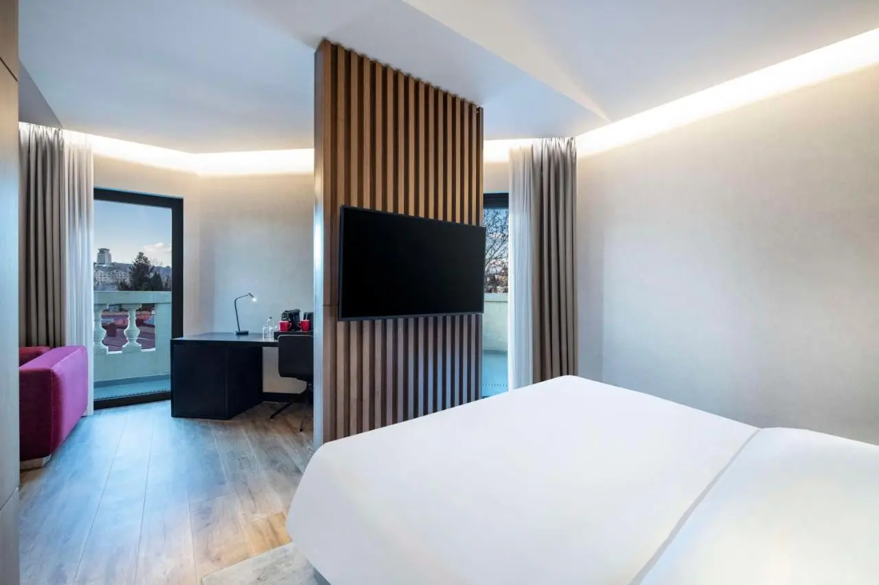 Radisson RED Tbilisi