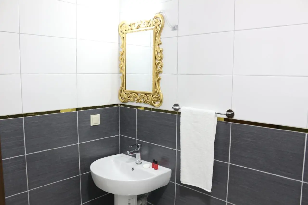 HOTEL ÜMİT YENİKAPI