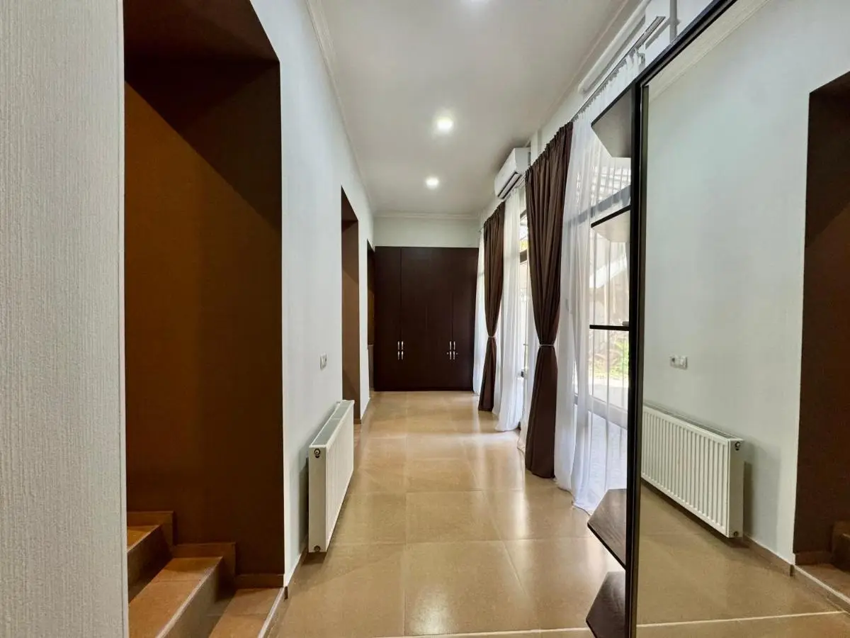 Boutique Old Town Apartment