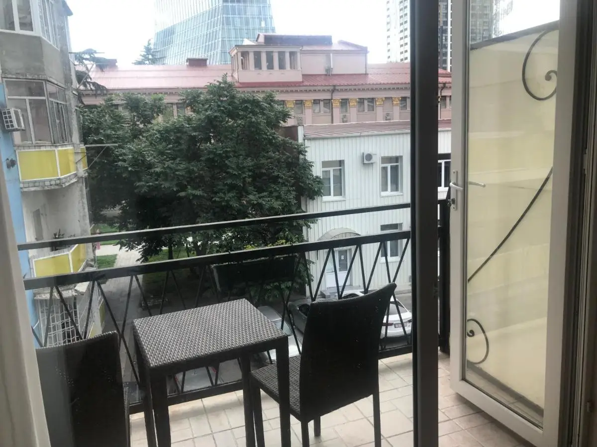 Apartment In Batumi MGZAVREBI