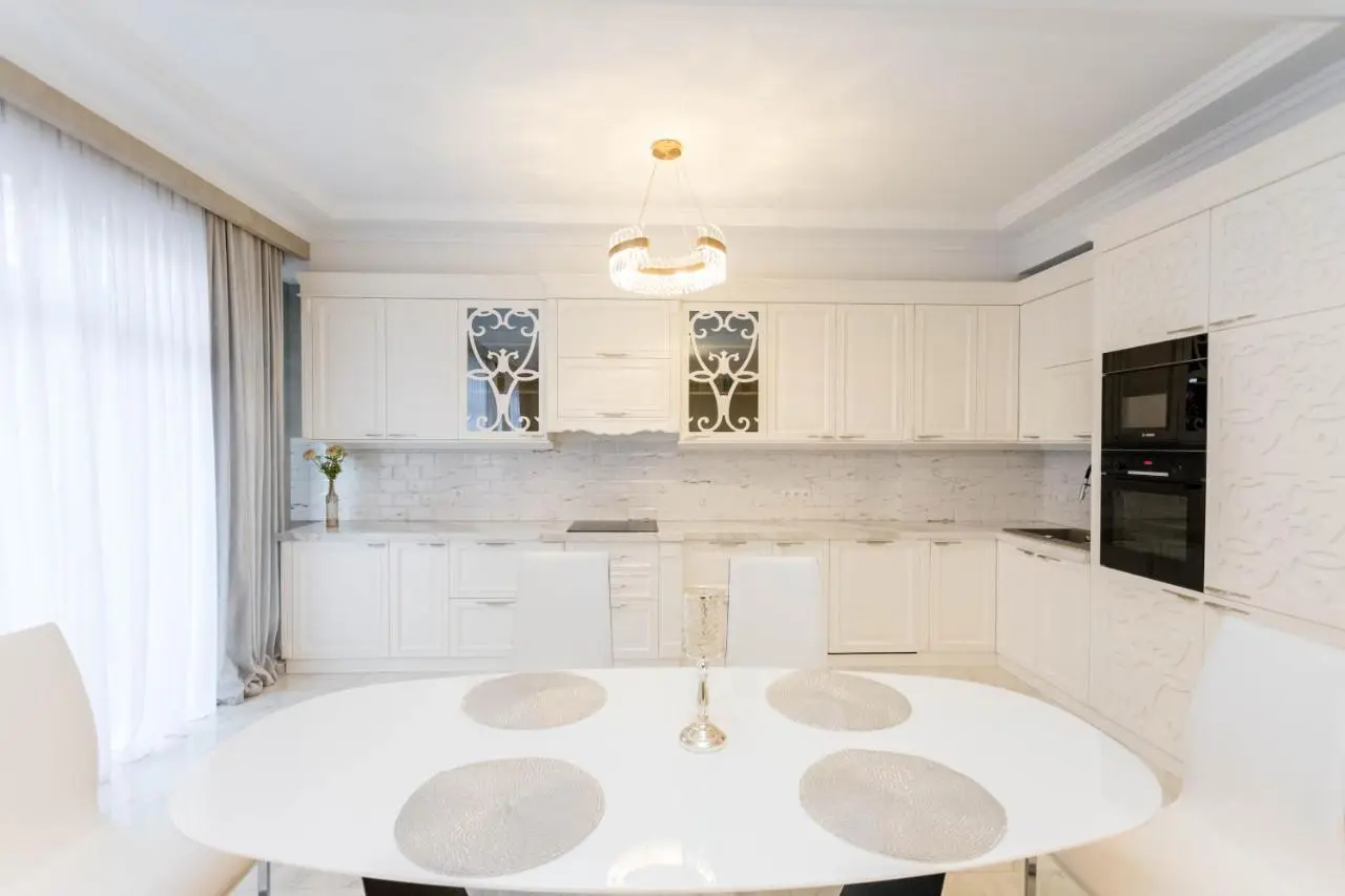 2 Bedroom Deluxe Apartment In The City Center