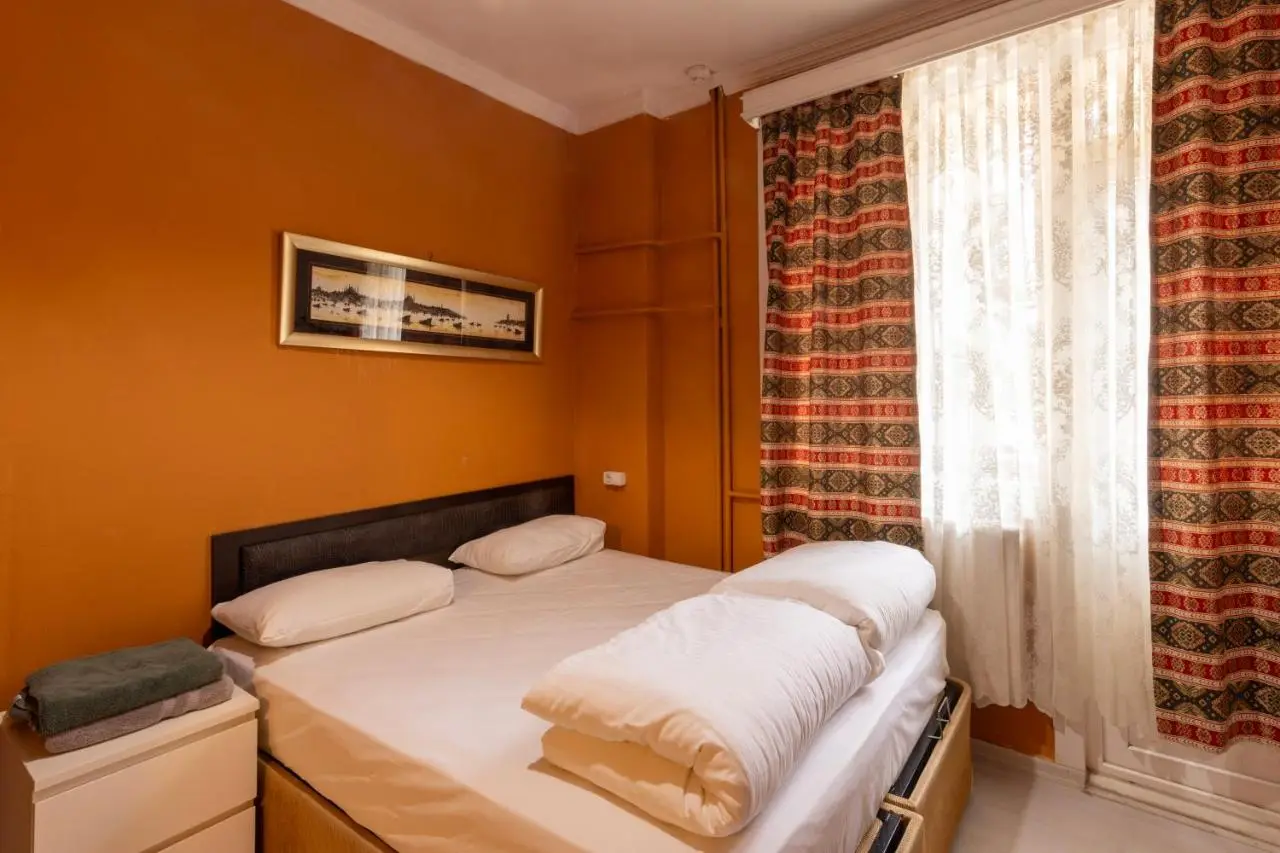 Bahaus Hostel near BlueMosque and HagiaSophiaMosque - 2 minutes