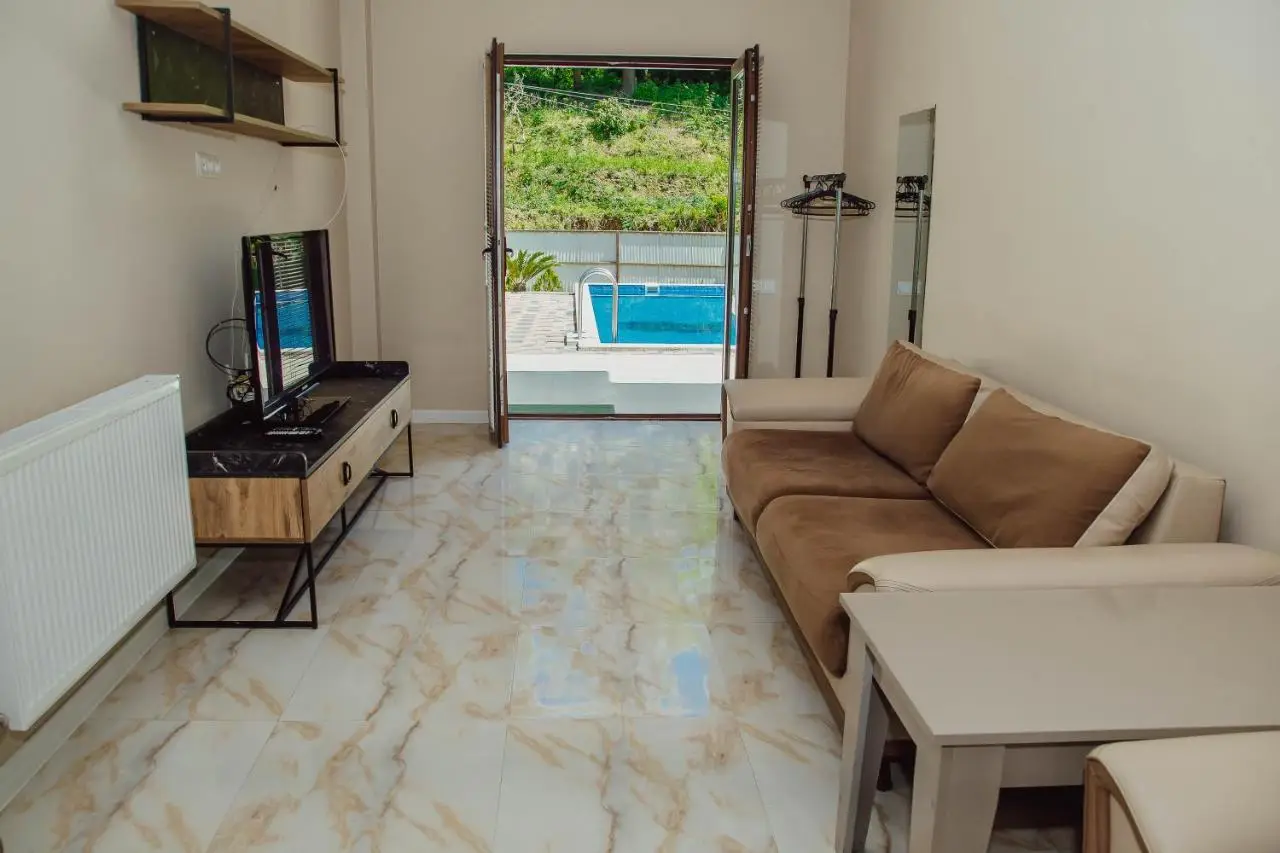Villa Lile