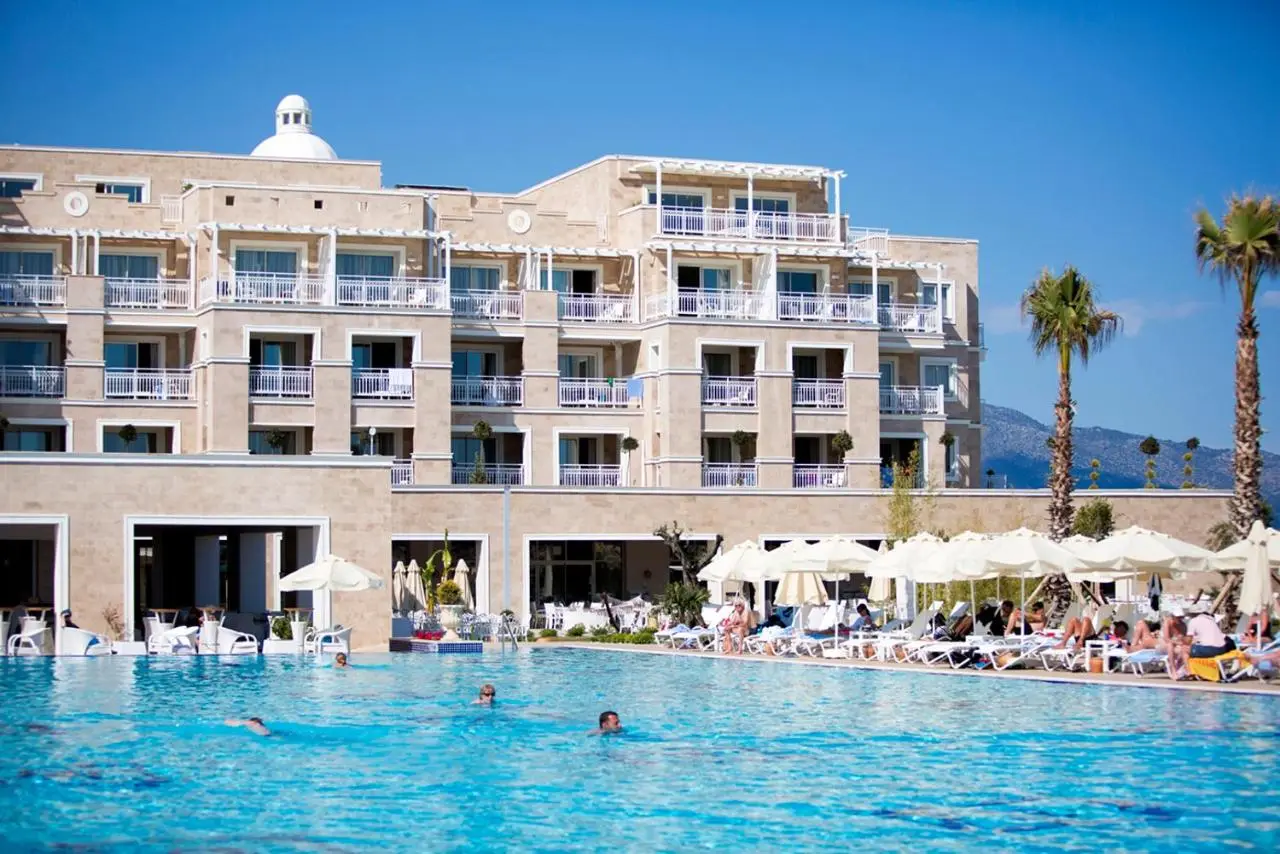 Andriake Beach Club Hotel