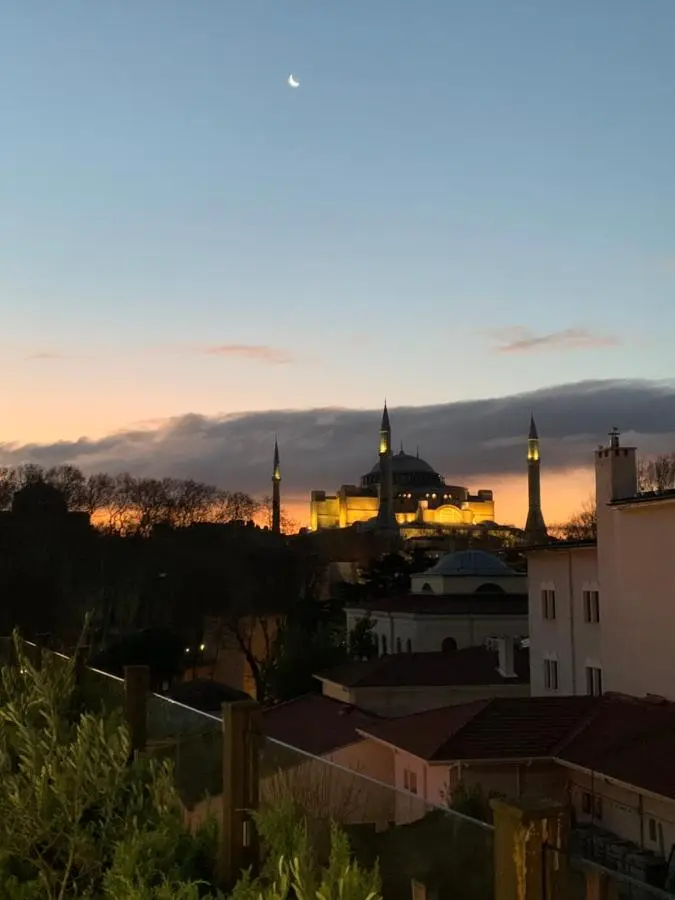 Sude Konak