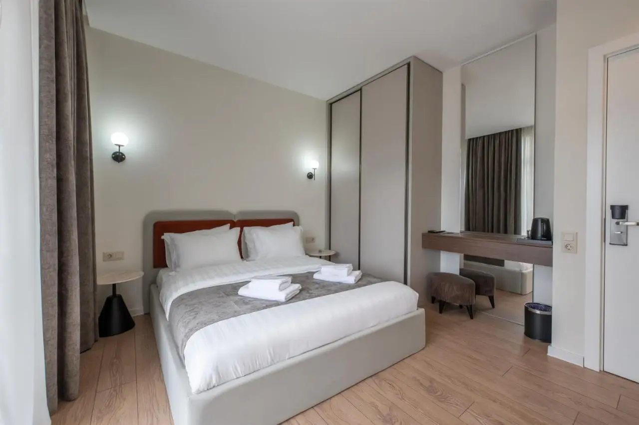 Terrace 17 by Doors