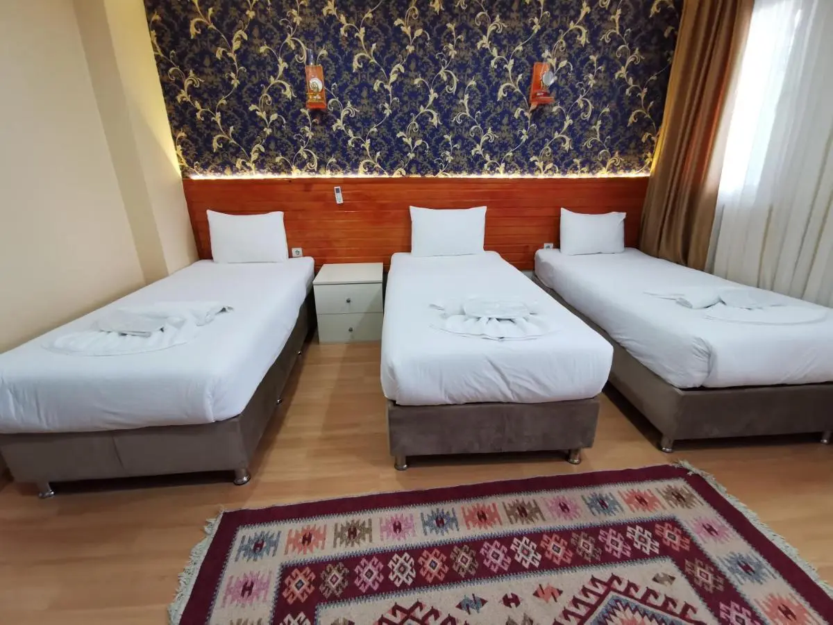 Otantik Hotel
