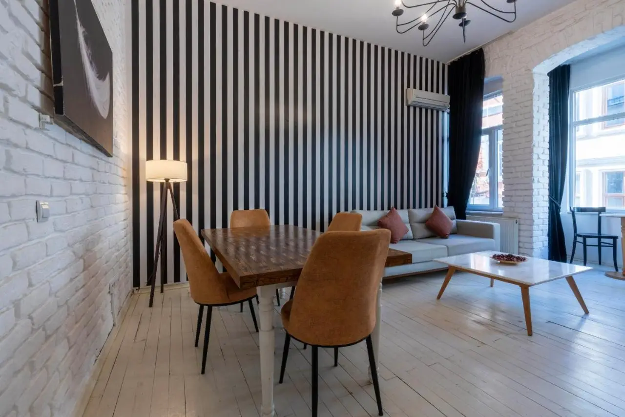 5 Apartment Galata