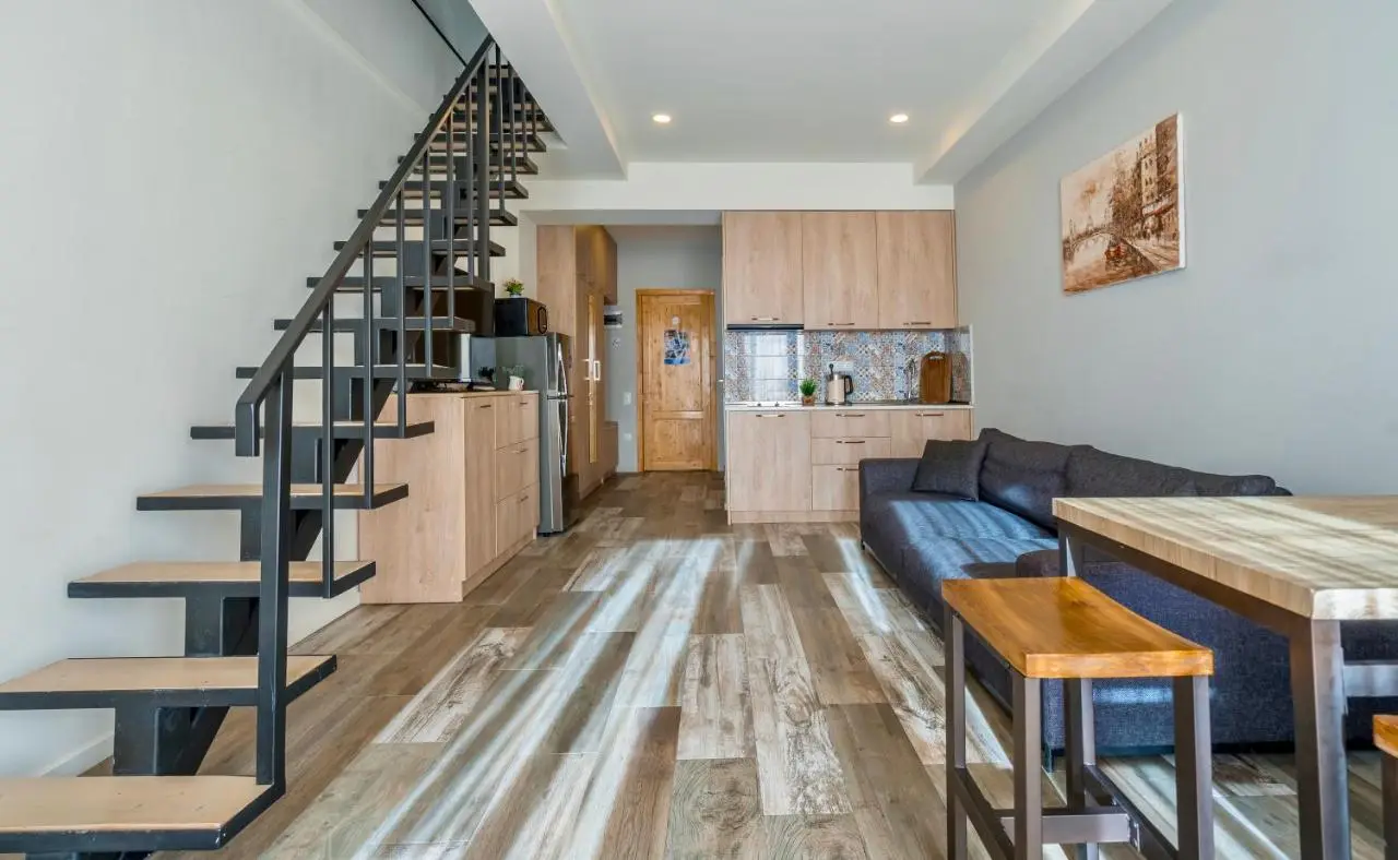 GVC 3-room 2-level apt New Gudauri