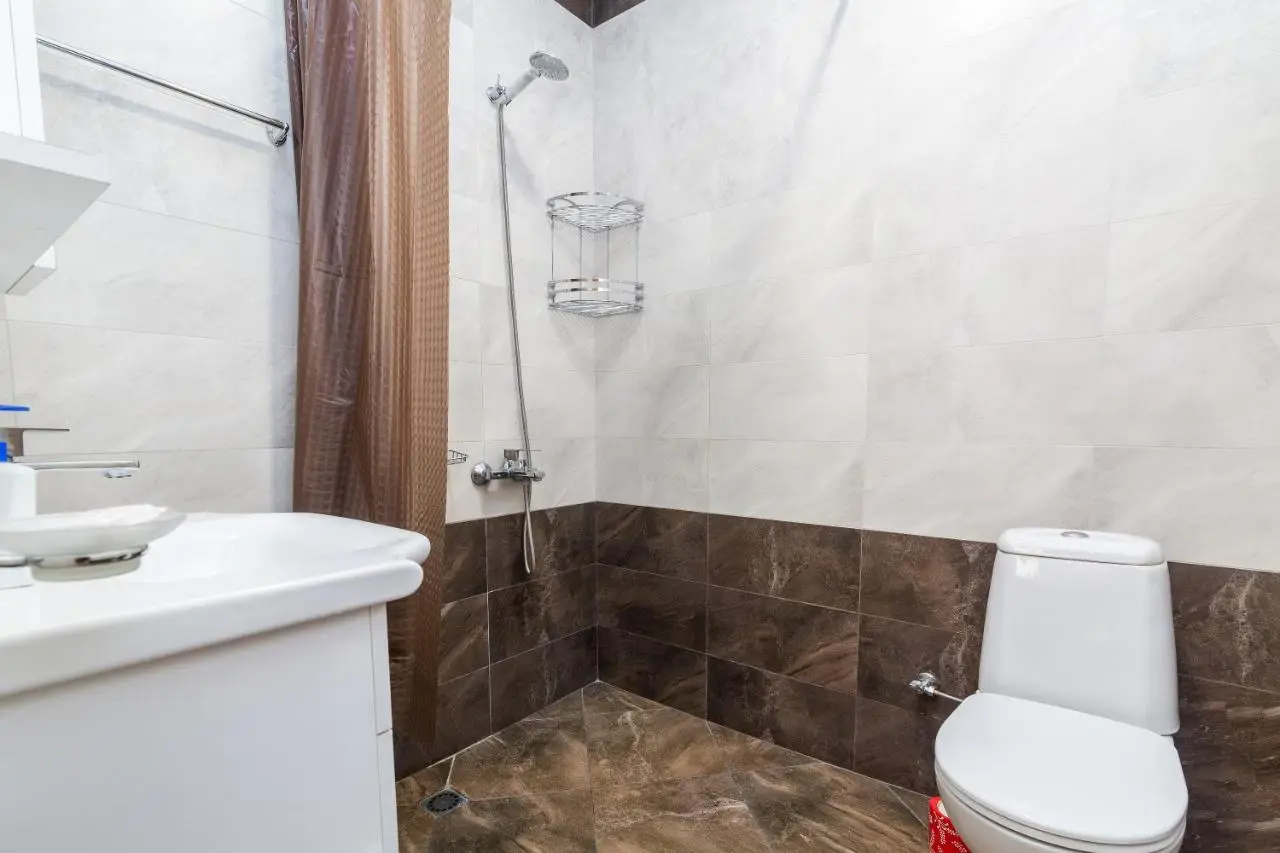 White Hotel Guesthouse