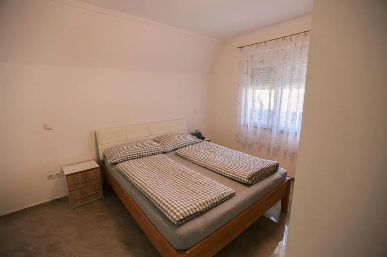 Apartment Baki