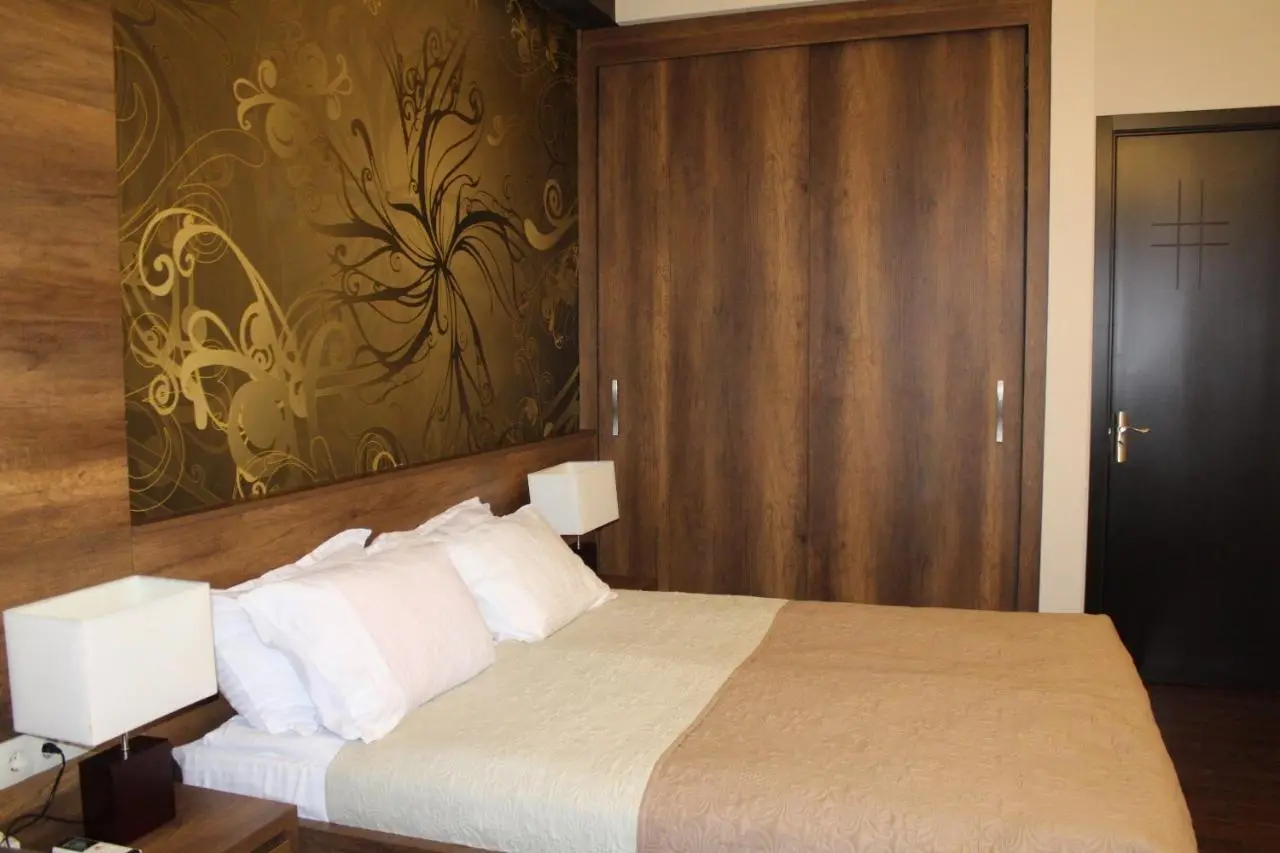 Freedom Square Apartment