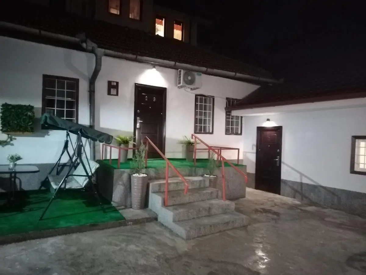 Bosanska Avlija Authentic Sarajevo Stay with Garden