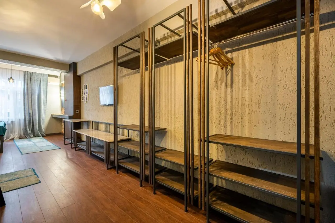 Cube Suites