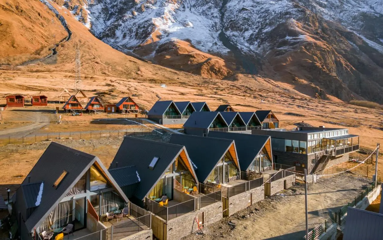 Kazbegi View Cottages