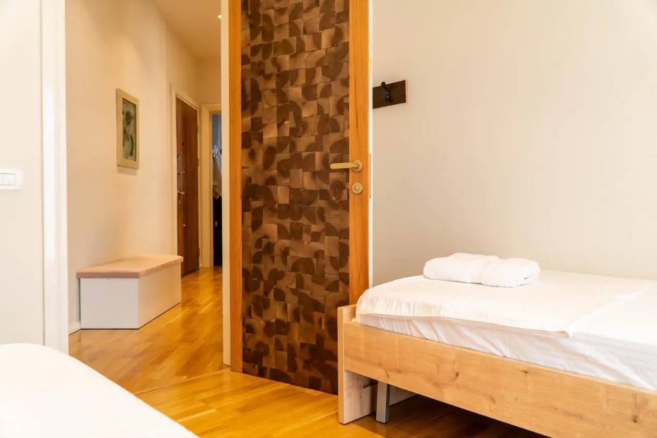 Signature apartment 12