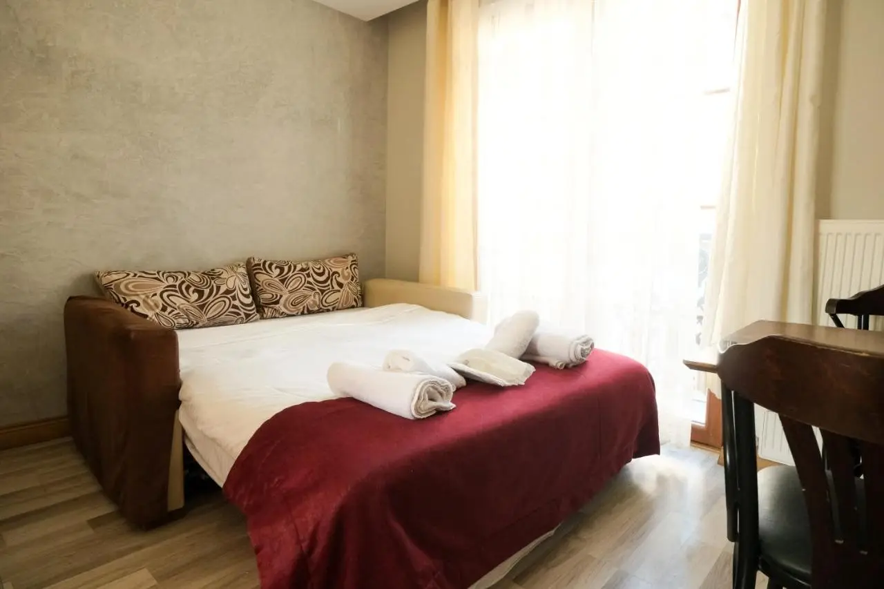 Taksim Celebi Suites