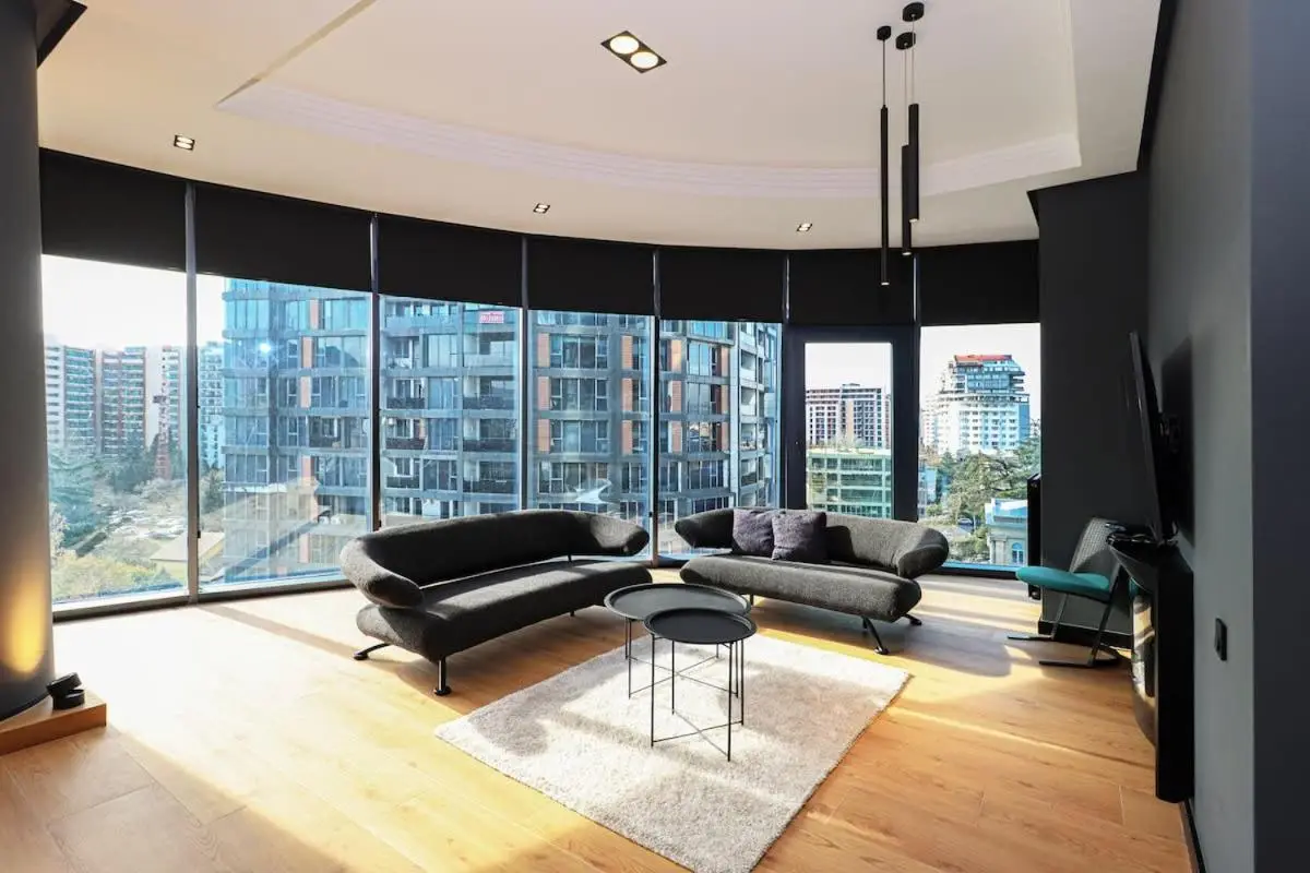 Luxurious 2BR Apartment at King David - By Wehost