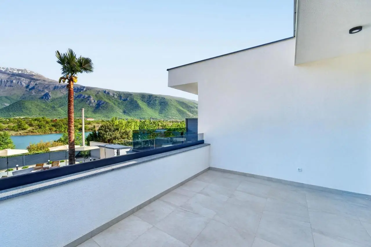 Villa Tadea