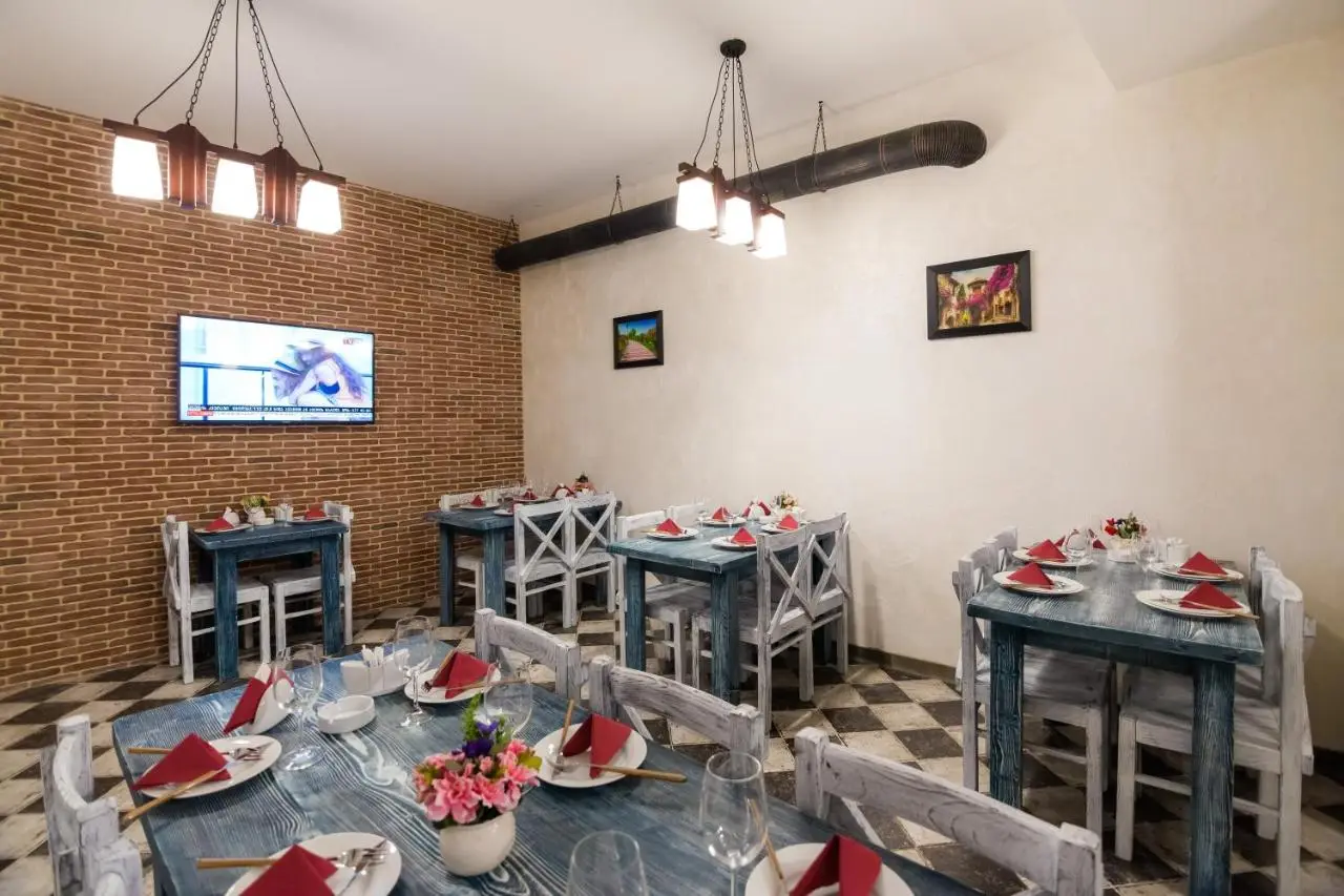 Old Side Boutique Hotel